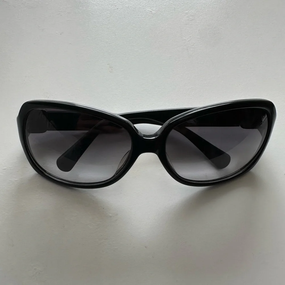 Coach Black Sunglasses - Picture 1 of 2